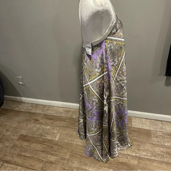 NWT Forever 21 Paisley Halter Style Trapeze & Swing Maxi Dress Size Small NEW - Picture 2 of 6